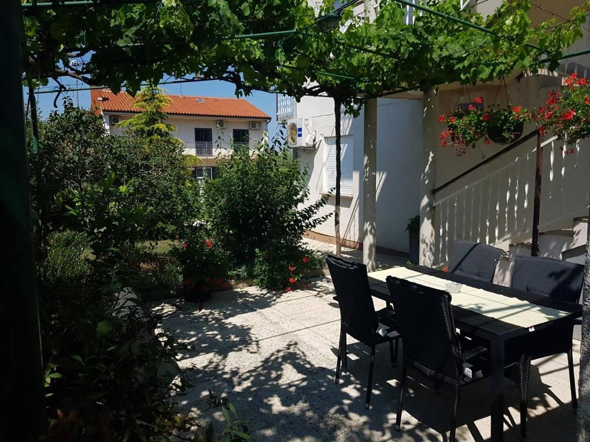 Apartment Tara Pula Ngoại thất bức ảnh