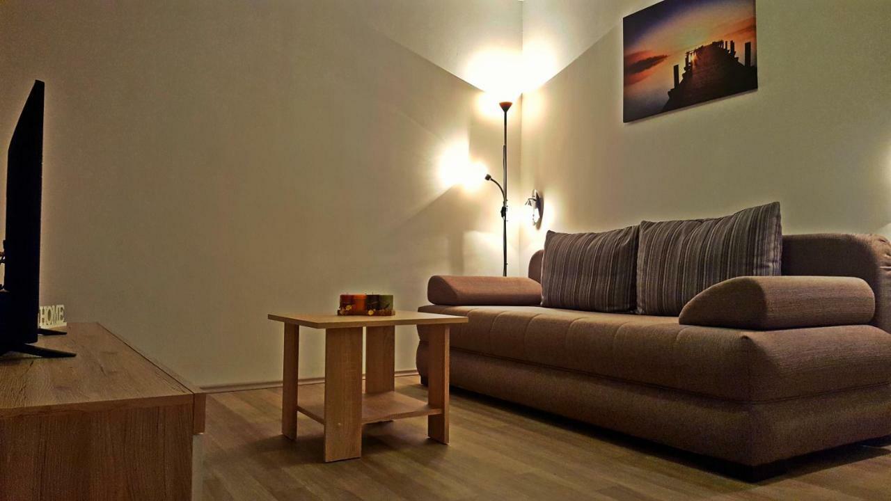Apartment Tara Pula Ngoại thất bức ảnh