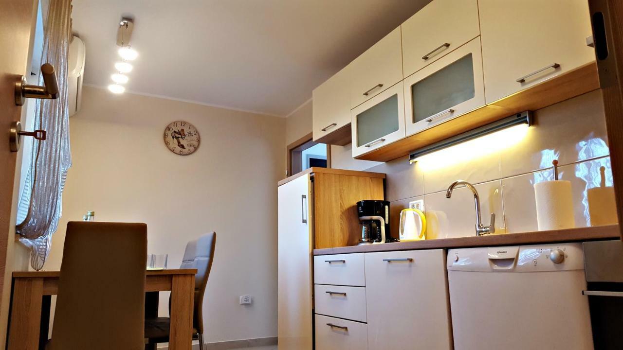 Apartment Tara Pula Ngoại thất bức ảnh